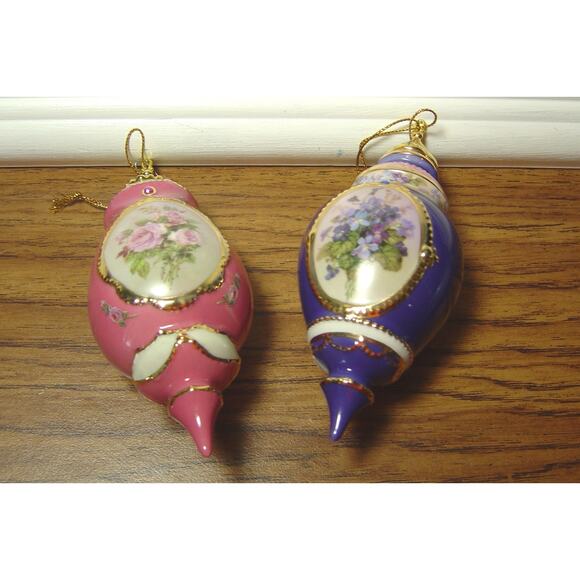 2 LENA LIU FOREVER FLOWERS ORNAMENTS-ROSES & VIOLETS-BRADFORD EDITIONS - Picture 1 of 5